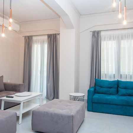 Comfy & Modern Apartment In The Heart Of Heraklion Kültér fotó