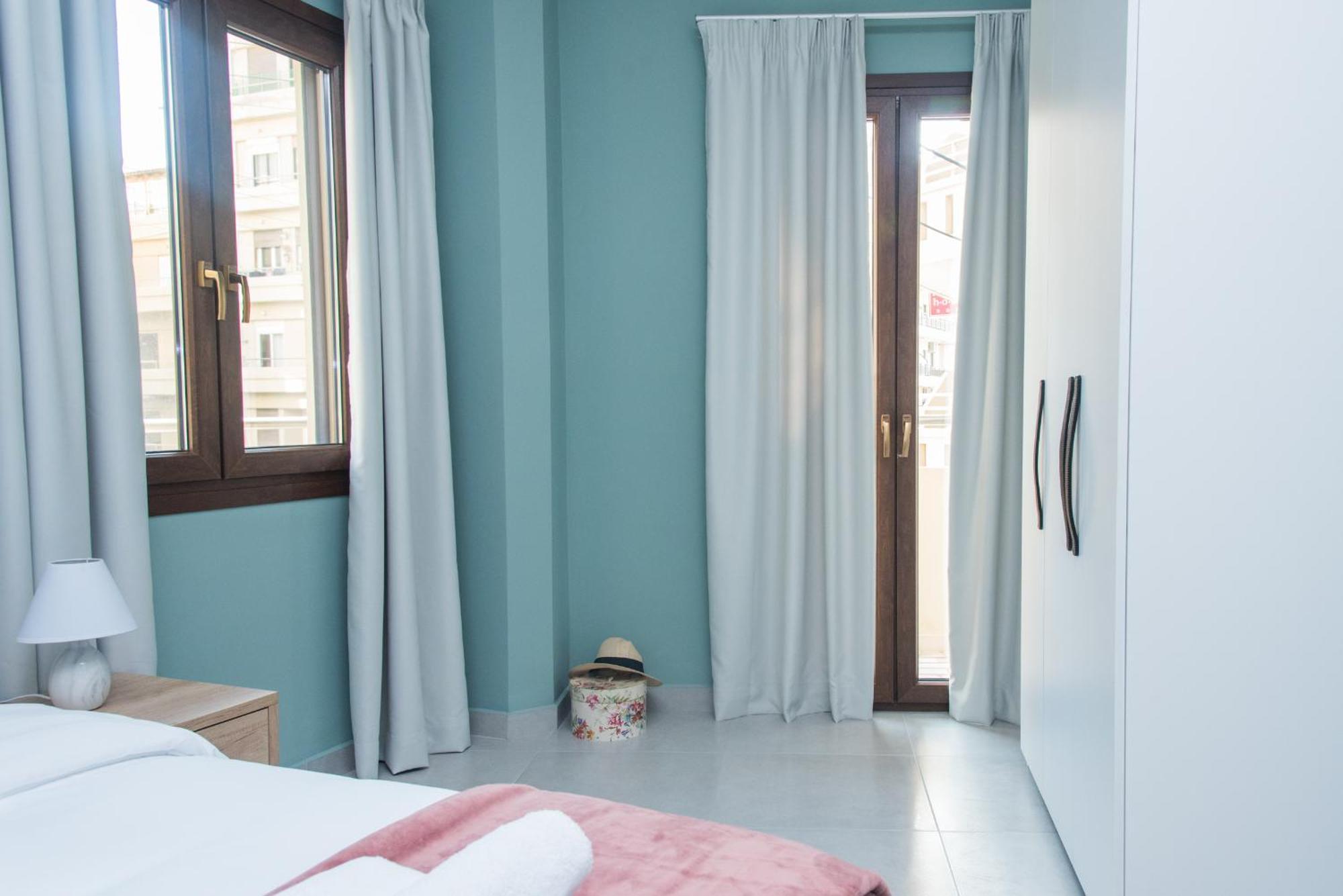 Comfy & Modern Apartment In The Heart Of Heraklion Kültér fotó