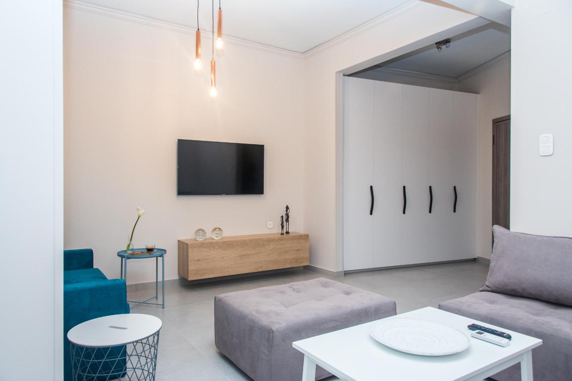Comfy & Modern Apartment In The Heart Of Heraklion Kültér fotó