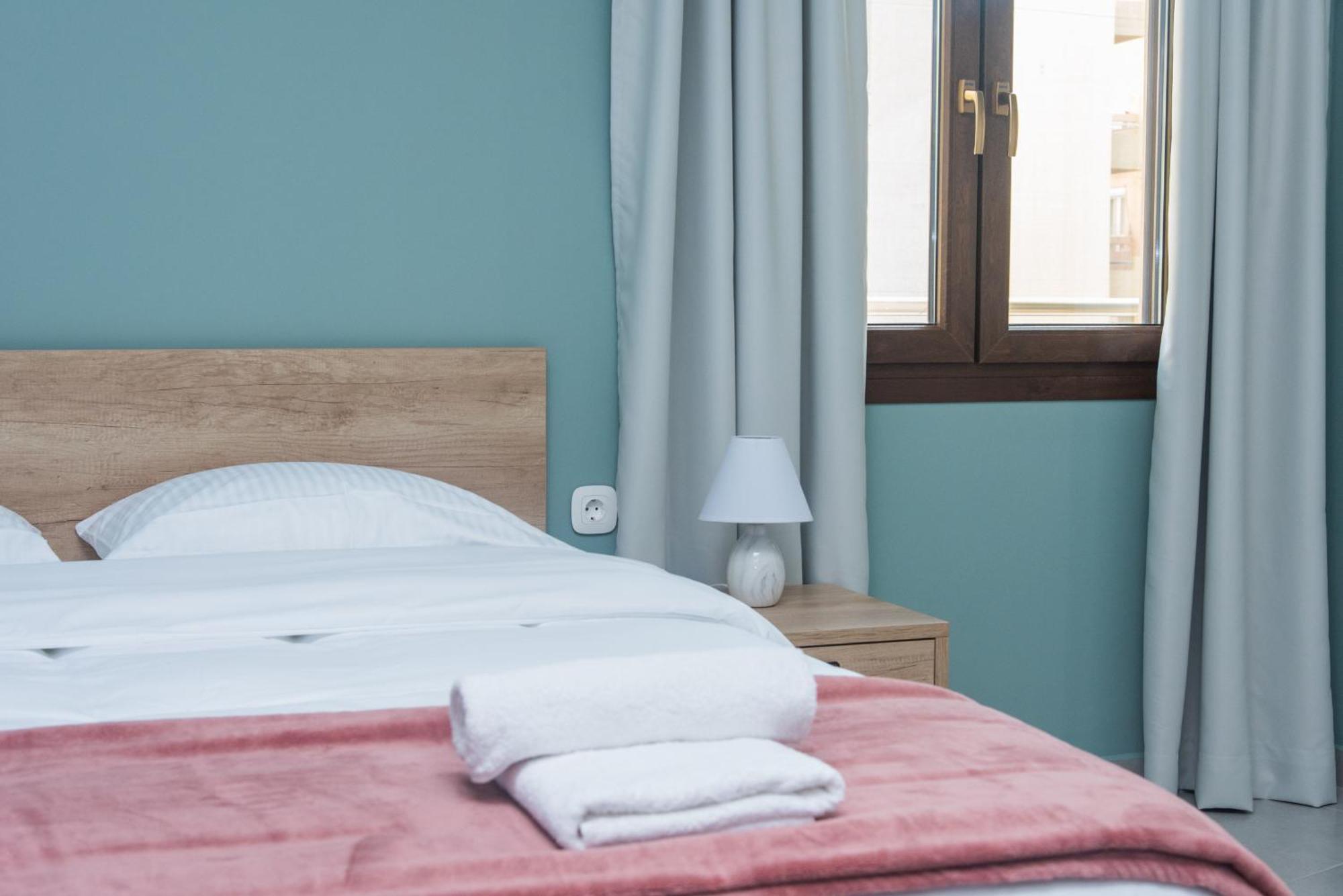 Comfy & Modern Apartment In The Heart Of Heraklion Kültér fotó