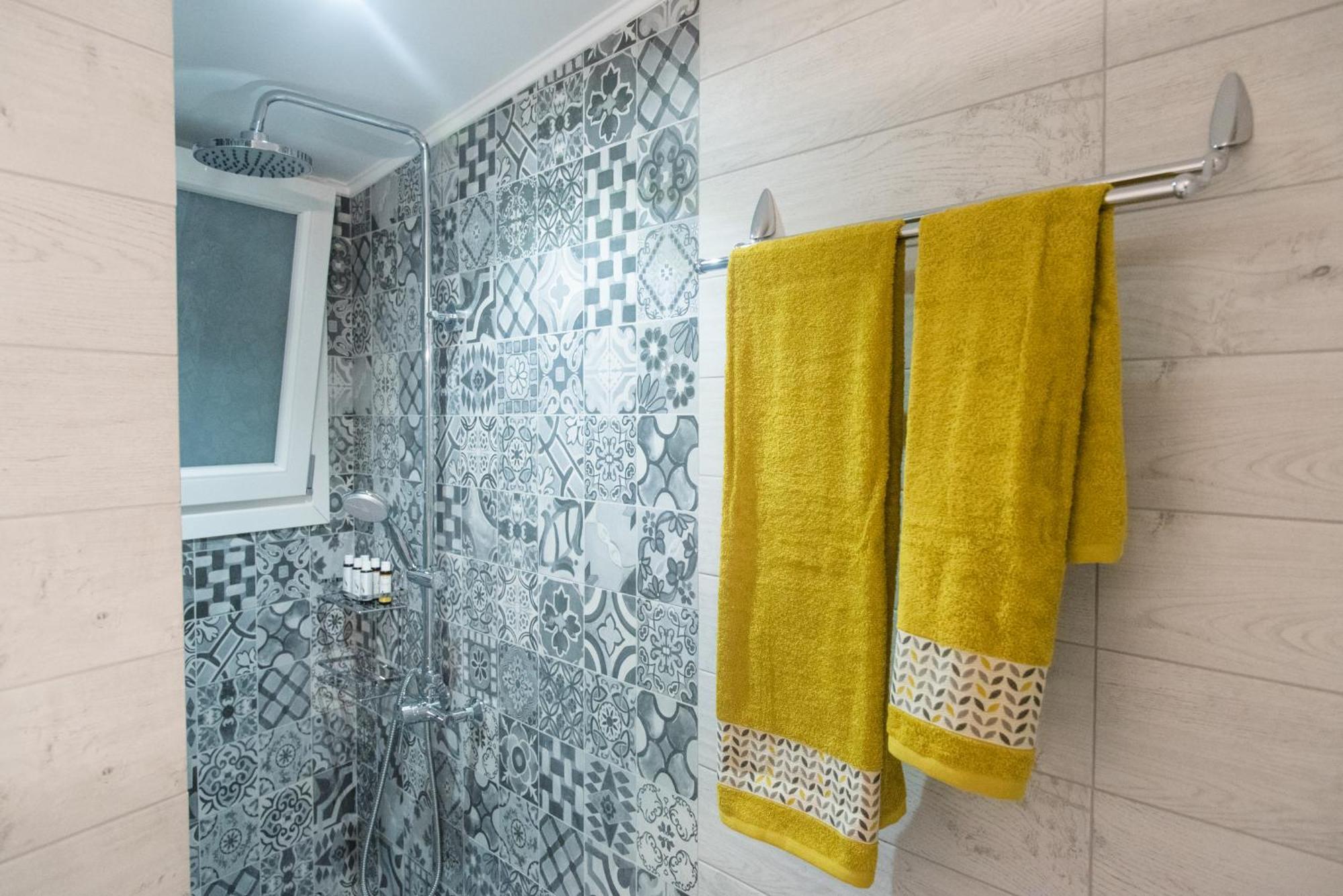 Comfy & Modern Apartment In The Heart Of Heraklion Kültér fotó